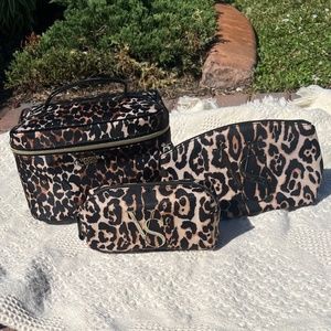 Victorias secret travel bag set